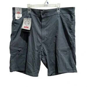 Wrangler ATG All Terrain Gear Men's Cargo‎ Hiking Shorts Gray Size 40